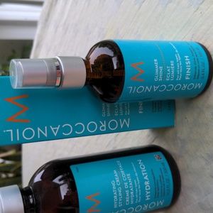 Moroccan oil Glimmer Shine finish spray